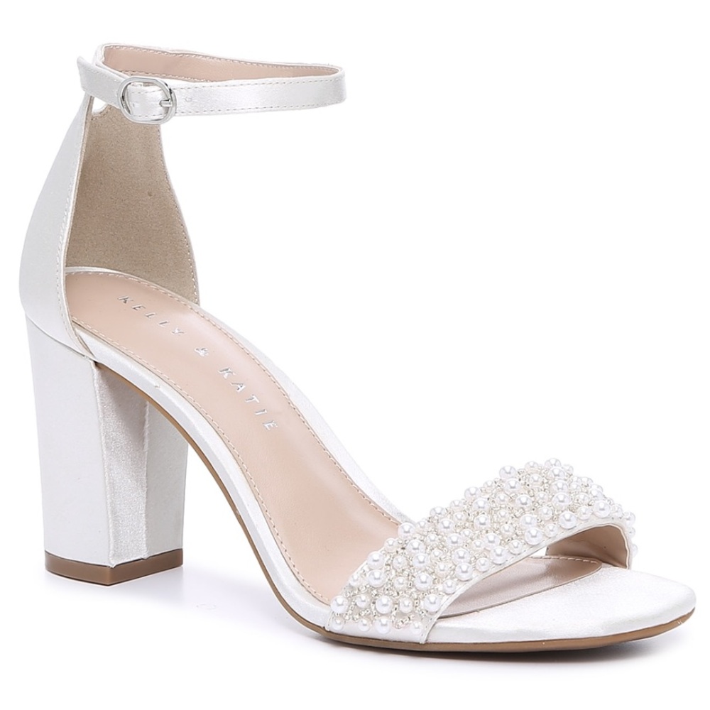 Kelly and Katie hilde sandal